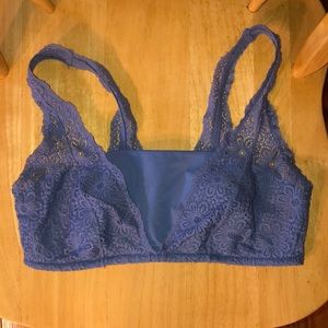 Wireless bralette
